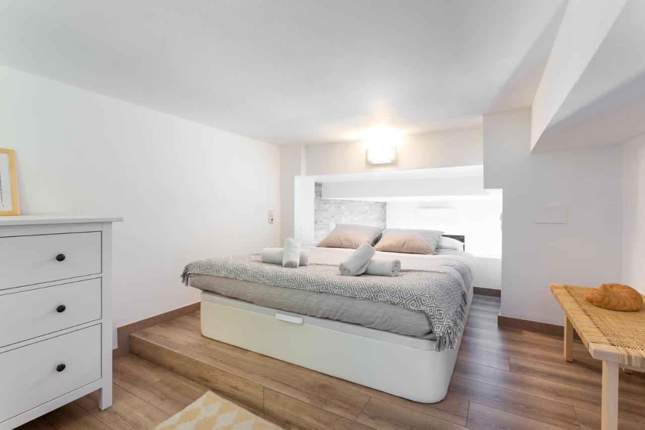 Stay U-Nique Apartments Travessera II バルセロナ エクステリア 写真